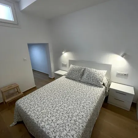 Izquierdo Roca Appartamento *